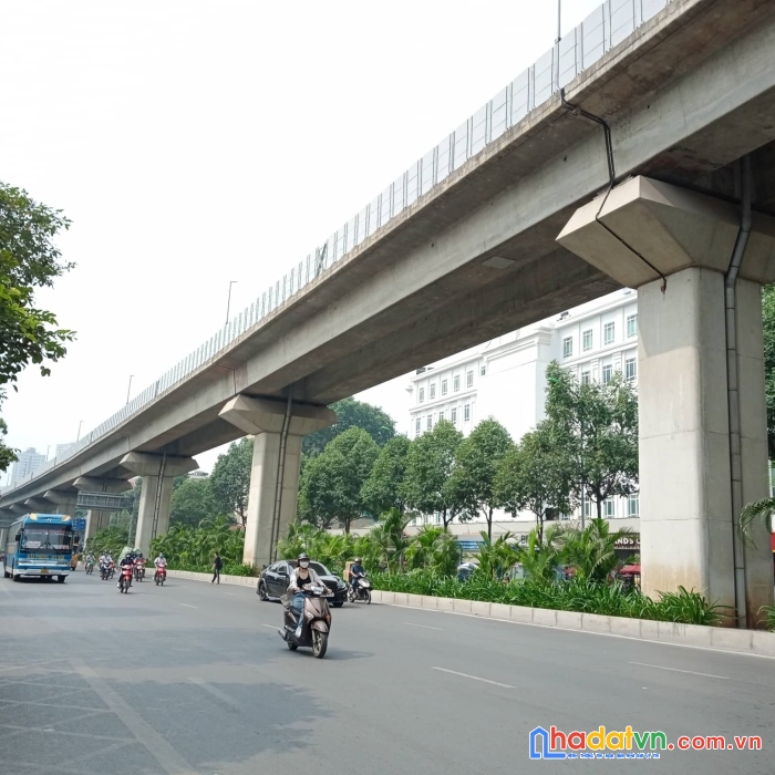 Bán nhà mặt phố quang trung, 240m2, mt8m, lô góc kinh doanh vô địch