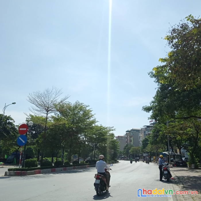 Bán đất mặt phố lê trọng tấn, vành đai 3.5, 400m2, mt16m, giá 90 tỷ