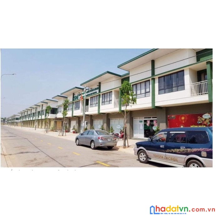 Em gái kẹt tiền nên bán gấp, ép giá thoải mái. nhà phố mỹ phước 4, tiện ích đầy đủ