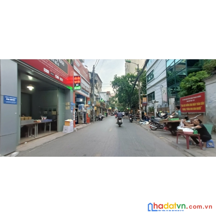 Chính chủ bán nhà mặt phố quan nhân, thanh xuân, ô tô tránh, kinh doanh, 90m2, 11.4 tỷ.