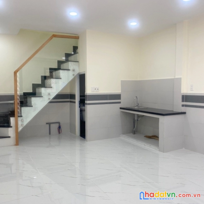 Nhà mới hẻm dương bá trạc p1q8, trệt, lầu. giá 3,6 tỷ tl