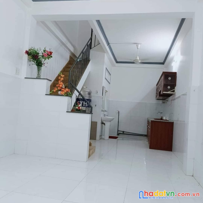 Hot hot – nhà trung tâm q.5, hải thượng lãn ông, 3 tầng, nhà mới đẹp, 33m2 chỉ 3tyxxx.