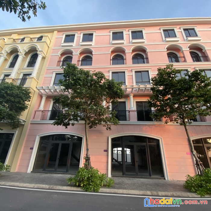Harbor bay hạ long bim group. cắt lỗ shophouse liền kề 81m2 hướng đn. giá 7,xx tỷ (x tiểu học)