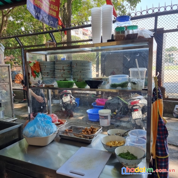 Cần sang nhượng hoặc cho thuê cửa hàng kiot số 7 sau cổng trường đại học thủy lợi