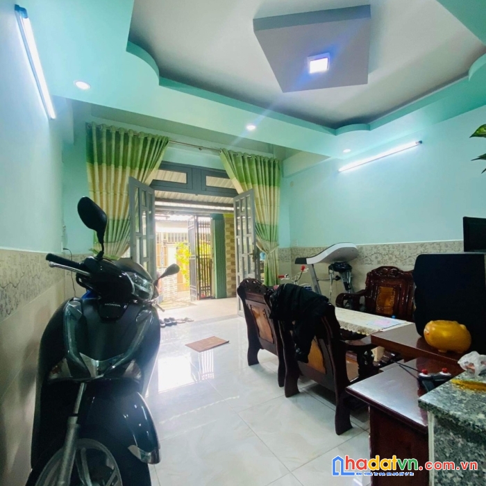 Chỉ nhỉnh 4 tỷ có nhà 5 tầng nhiều phòng 7pn 5wc hxh bán nhà liên khu 5-6 bình tân