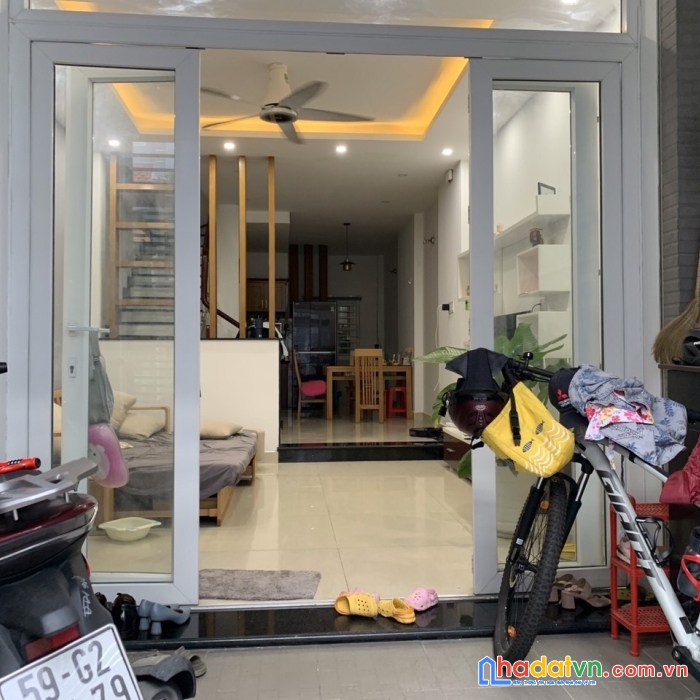 Bán gấp nhà hẻm xe tải, thới an 18, q12, 2t, 54m2, chỉ 4 tỷ 400 tr.