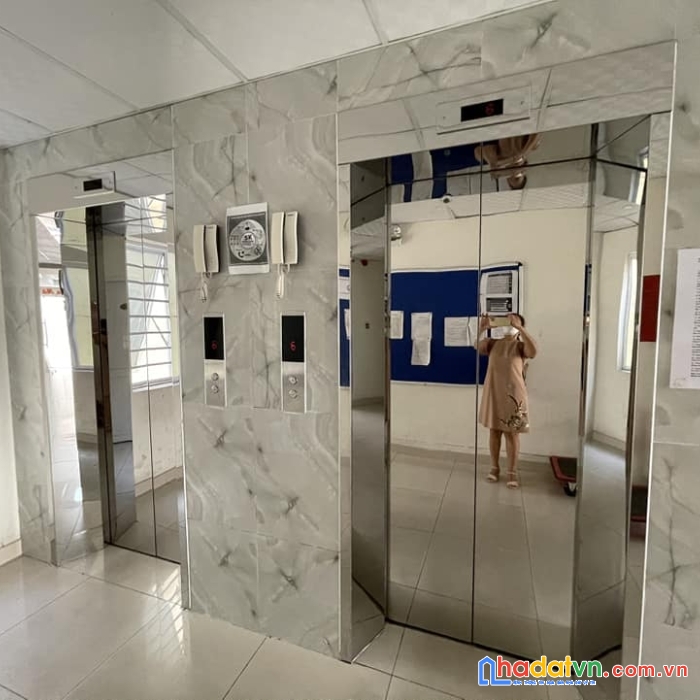Bán tòa chdv mt đường số 1, 7 tâng, 94 phòng, 15 x 53.5m, chỉ 150 tỷ, p tân phú, quận 7