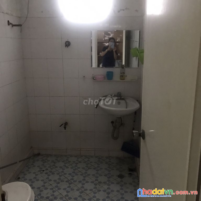 Chính chủ cần bán nhà tập thể 2 tầng phố ngô gia tự, đức giang, long biên, hà nội