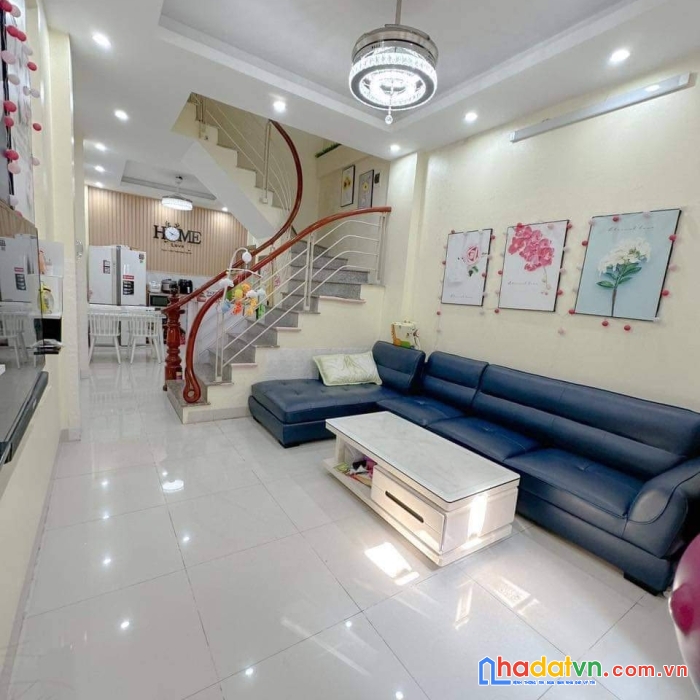 Mới ở ngay tô hiệu - hà đông - 35m - 4t -  pl - oto - kd - nhỉnh 3 tỷ.