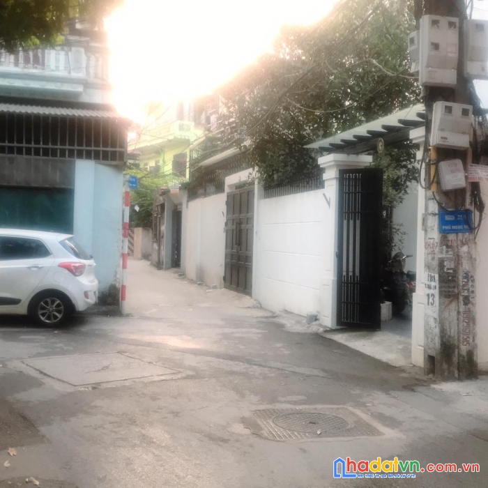 Đất tiềm năng - ô tô - gần ô tô tránh - hàng xóm garden city thạch bàn