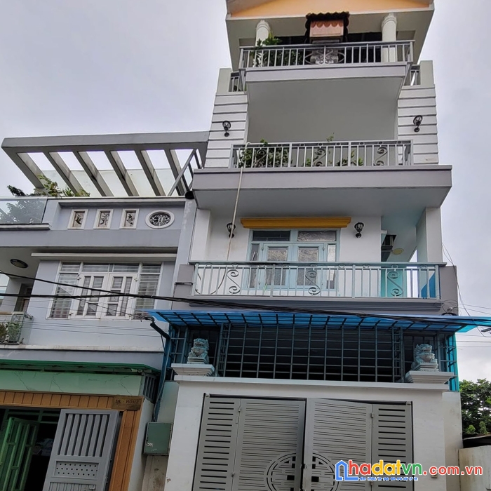Ngộp bank nhà mới 3 tâng kdc tăng long - quận 9,   nhỉnh 4 tỷ