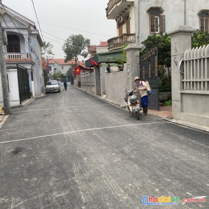 93m trục trải nhựa tiên hùng-nguyên khê đường 8m kd đẹp chỉ 3x