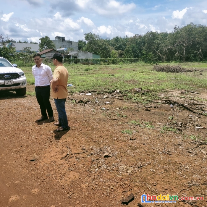 Đất thổ cư gần kcn , trường học 250m2 chỉ với 300tr