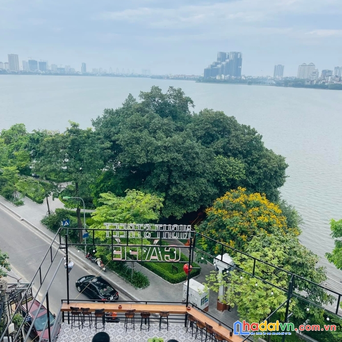 Bán nhà thuỵ khuê 50m2 – 7 chỗ vào nhà - view hồ - nhà đẹp sẵn ở - 15 tỷ