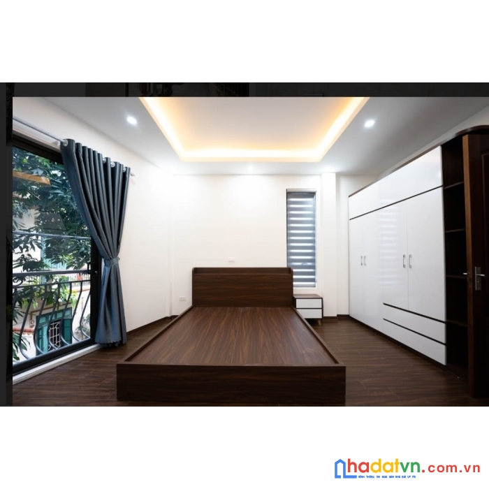 Bán nhà trường chinh-66m2-8 tầng-thang máy-2 thoáng