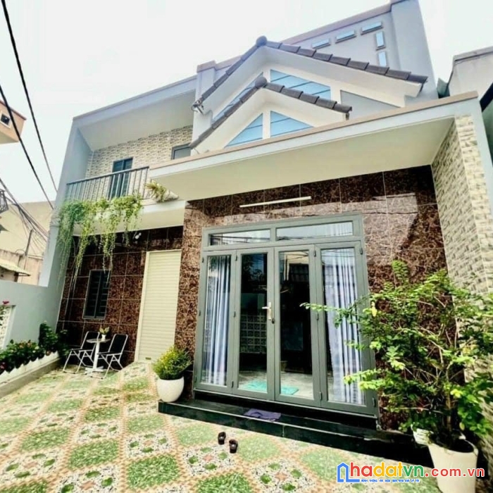 Nhà ngay văn hoa vila thống nhất biên hòa 106m2 shr thổ cư