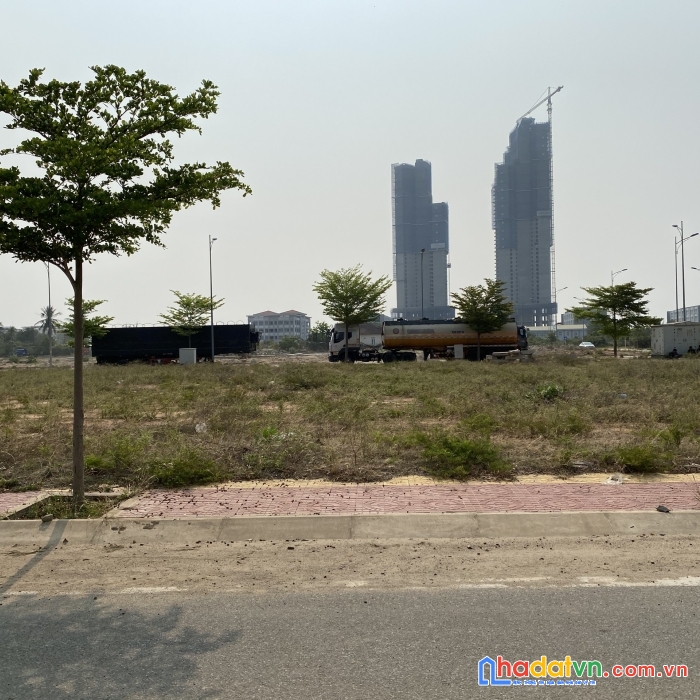 Đất nền khu tái định cư hạt nhân 100m2 sổ hồng thổ cư