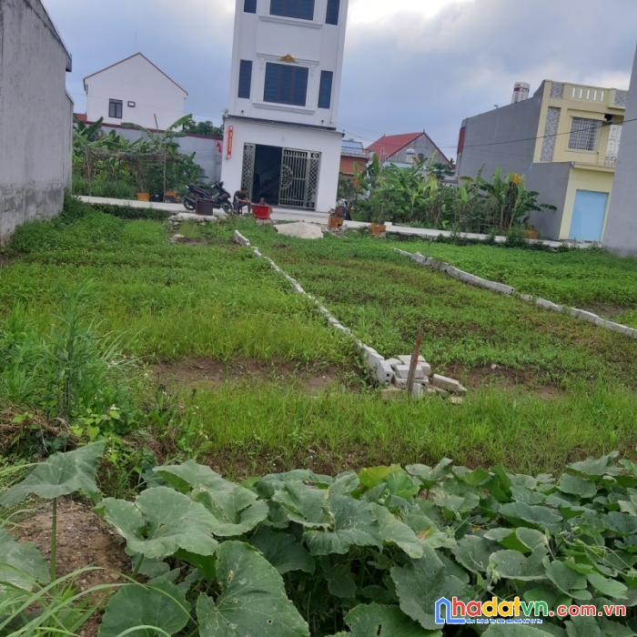 Lô đất 2 mặt tiền 95m2 giá 2,x tỷ mặt đường tiểu trà, hưng đạo, dương kinh