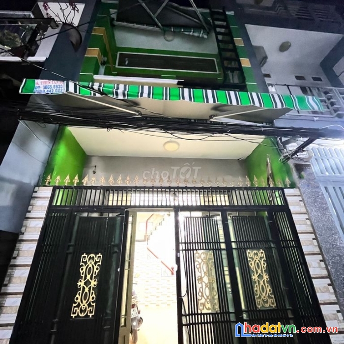 Cần bán nhà hẻm rộng, 2 phòng ngủ, âu dương lân, quận 8,tp hcm