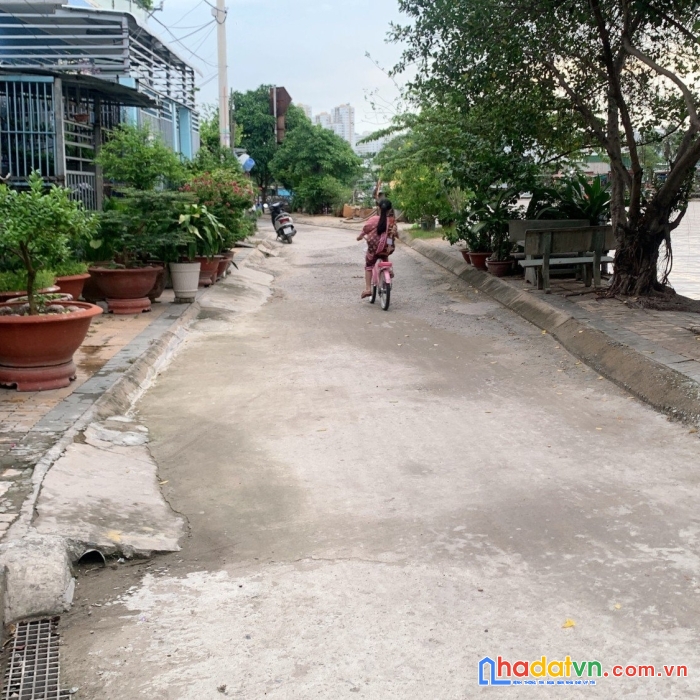 Bán nhà huỳnh tấn phát quận 7- nở hậu 53m2 chỉ nhỉnh 2 tỷ