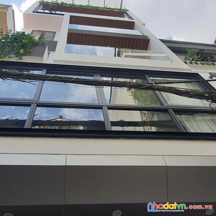 Bán nhà lâm hạ  - gara 7 chỗ - lô góc - đường ô tô tránh, nhỉnh 5 tỷ.