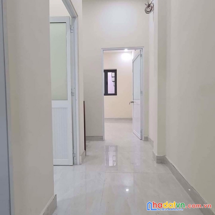 Ngộp bán nhanh sát hxh giá tốt - aeon tân phú - 52m2 - 3.3 tỷ.