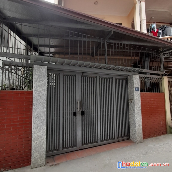 Bán nhà đẹp phố ngọc lâm, 4 tầng , 33m2 , 2.35 tỷ