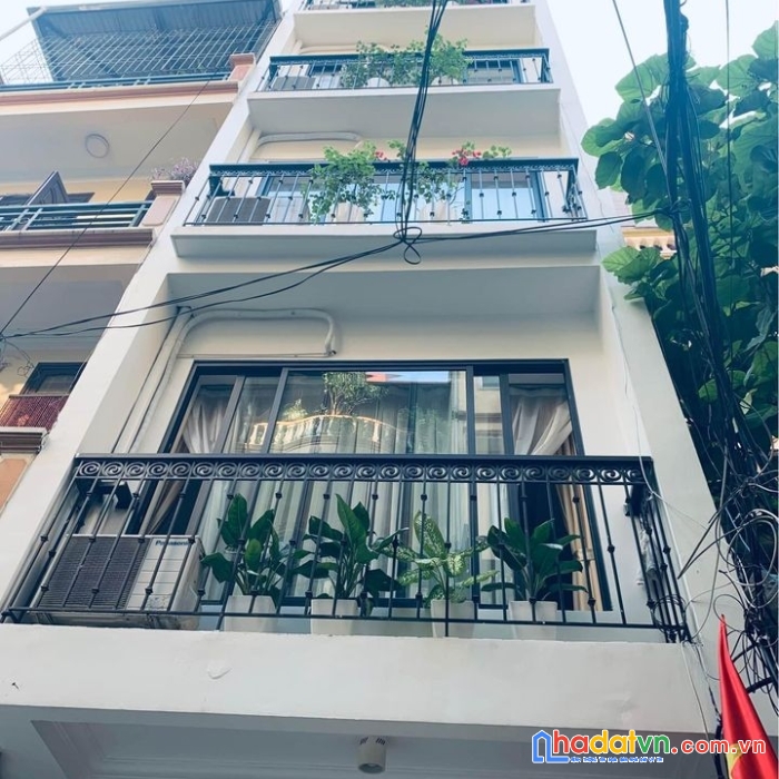 Bán nhà phú diễn, ôtô đỗ cửa- lô góc- nhà đẹp- gần quận ủy bắc từ liêm