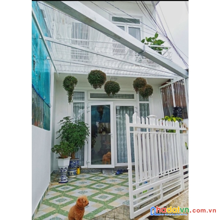 Cần bán gấp căn nhà đường hồ xuân hương. phường 12 tp.đà lạt:4ty3 srxd đã hoàn công.  (hỗ trợ vay