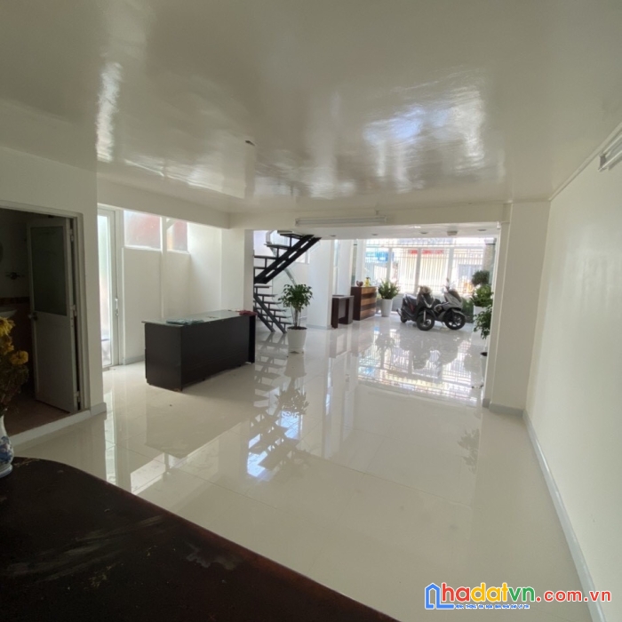 Bán nhà mặt tiền đường nguyễn tiểu la quận 10 - hiệu suất kinh doanh đỉnh - ngang 5.5 x 13m