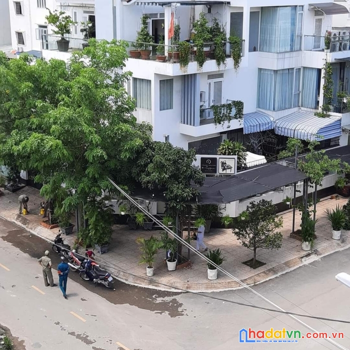 Bán biệt thự 2 tầng lô góc 14x18, đường số 3, phường 7, quận 8, giá 16 tỷ