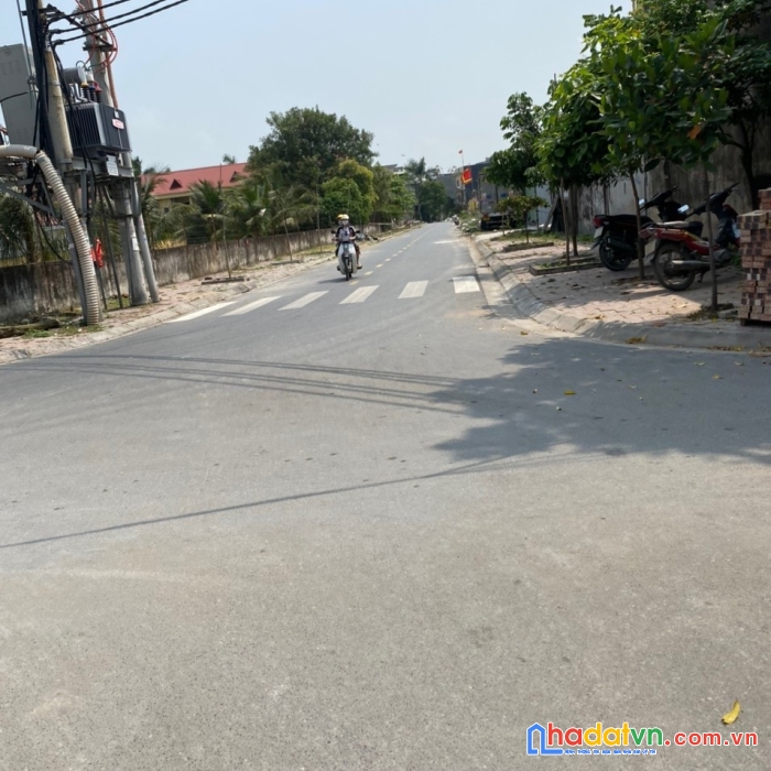 - nóng chính chủ cần bán lô 88m cạnh khu tái định cư vườn mơ