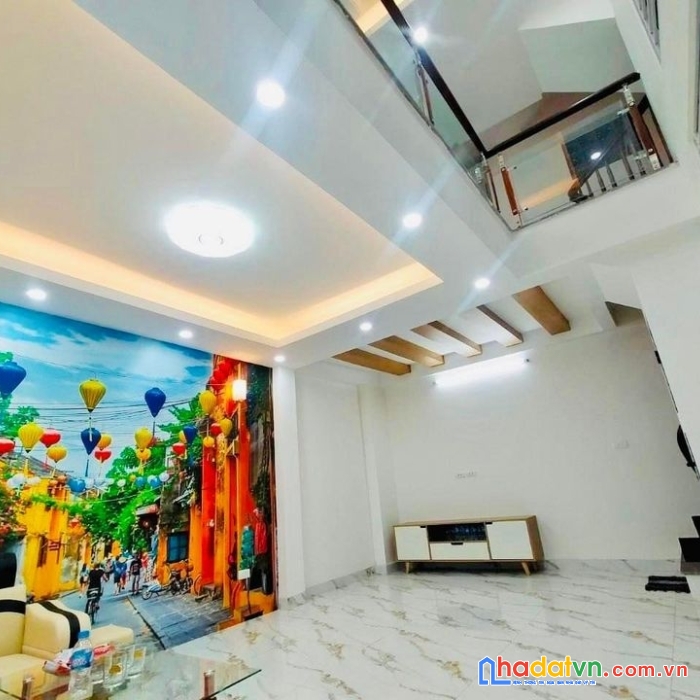 Hoa hậu pháo đài láng - đống đa - ngõ nông - nội thất đẳng cấp - kinh doanh 31m2 x 5 tầng, giá xxx.