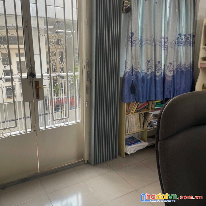 Vị trí hẻm 4m, phan văn trị, 3.5 x 12m, 5.4 tỷ, bình thạnh