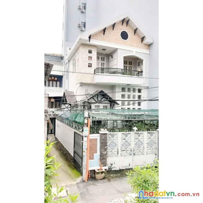 Biệt thự góc 3 tầng ngay cầu rạch ông mt phạm thế hiển p1q8. giá 15,2 tỷ tl ít