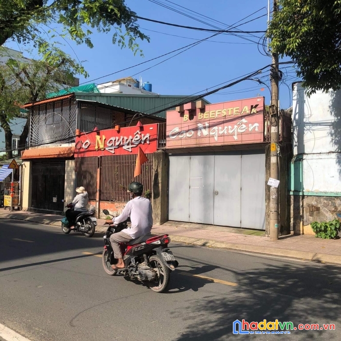 Cho thuê nhanh mặt tiền khinh doanh 11m ngay trung tâm thủ đức