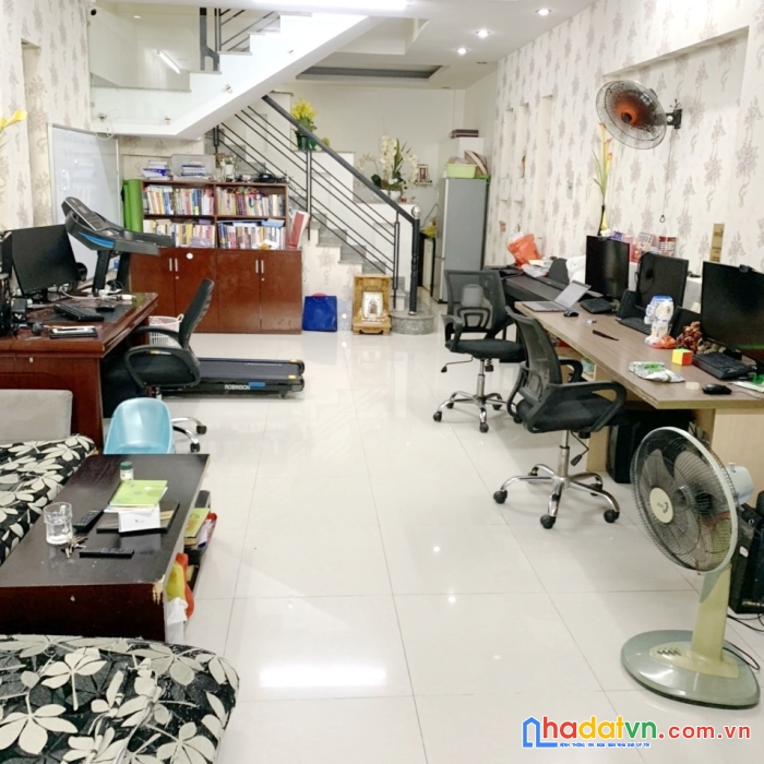 Cho thuê nnc hẻm phạm thế hiển p4q8. giá 12,5 triệu