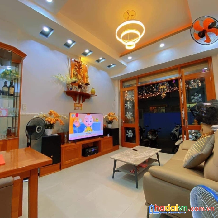 Bán nhà khu đỉnh vườn lài tân phú 62m2, 4 tầng btct, hxh chỉ 4 tỷ nhỉnh, tặng nt.