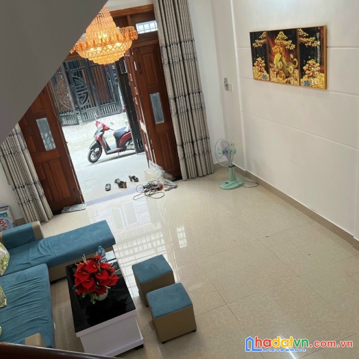 Nhà bán, sẹc 4m, trần huy liệu, 4.1 x 12m, 2 lầu, 4pn, phú nhuận