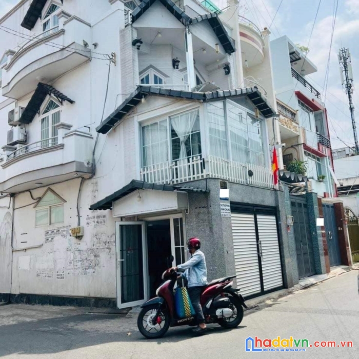 Hot hot, chỉ nhỉnh 10ty sở hữu ngay khách sạn mini, trường chinh, 3 tầng, 80m2, gần sân bay.