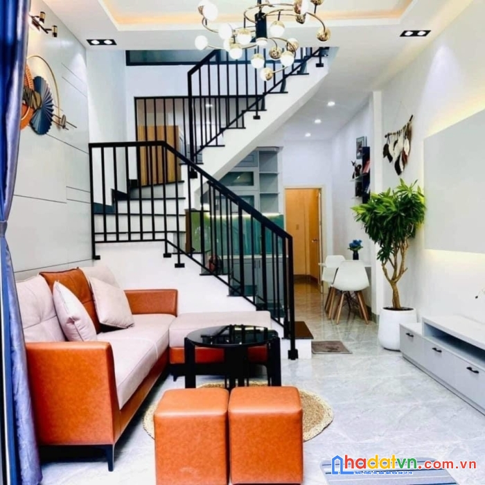 Bán nhà đường trưng nữ vương siêu mới đẹp chỉ 2 tỷ