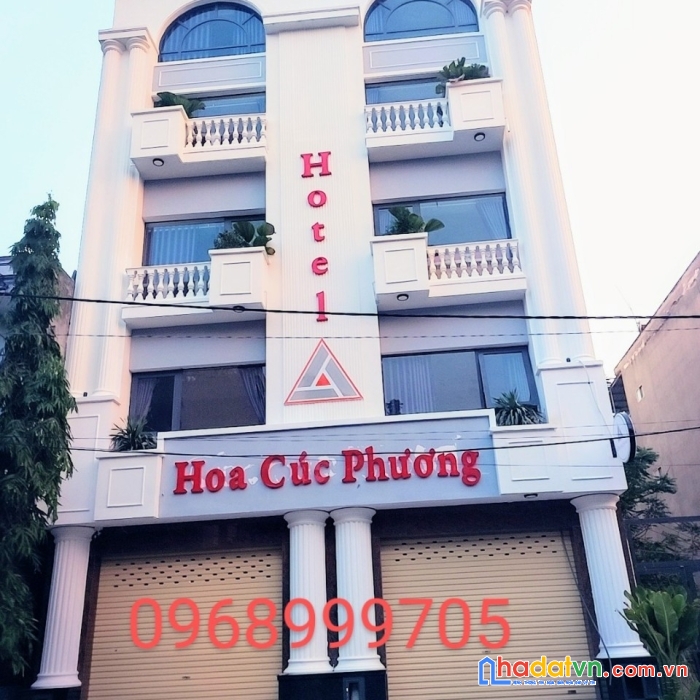 Phòng khách sạn cho thuê ở tháng