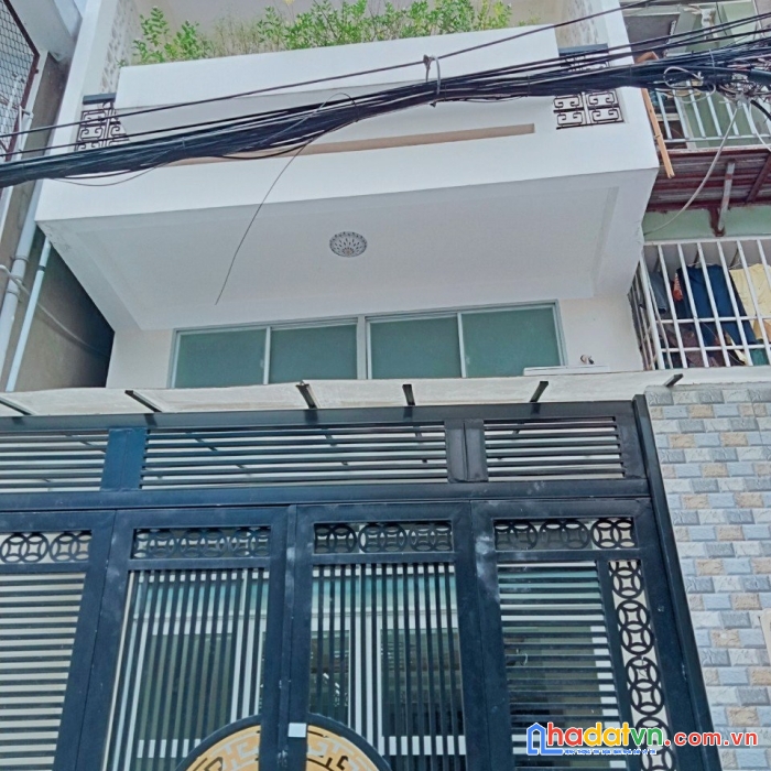 Nhà mới xây 2 tầng hẻm xh đường bùi minh trực, phường 6, quận8