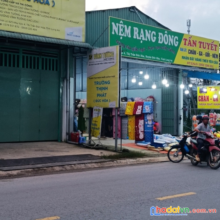 Cho thuê mặt bằng kinh doanh đường đt 825 , dt 435m2