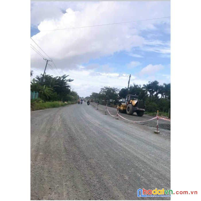 Chính chủ cần bán gấp đất mt đường to  ngang lớn  kề bên phường vĩnh tường, hướng cầu giồng sao về