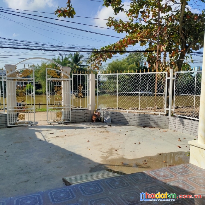 Cần bán nhà mặt tiền đường lưu văn lang phường 2 thành phố sa đéc