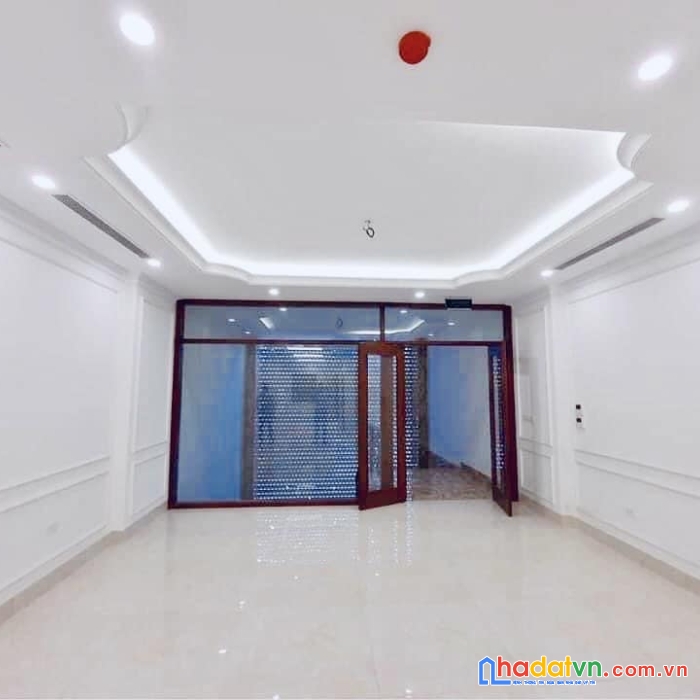 81 láng hạ 60mx5t ôtô tránh nhà đẹp nội thất vip 11.8tỉ