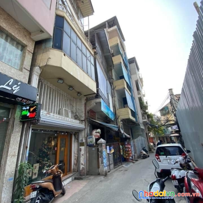 Bán nhà dịch vọng hậu, cầu giấy, 35m, 5 tầng, ô tô tránh, kinh doanh 6.8 tỷ