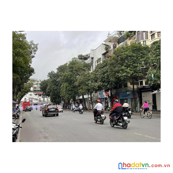 Tuyệt phẩm thái hà 65m gara ô tô -thang máy nhập khẩu nhà đẹp sẵn ở