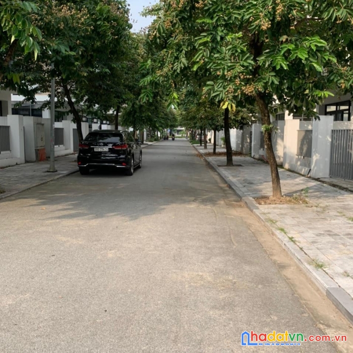 Bán biệt thự an vượng, dương nội, tiện ích 5 sao, ở sướng, 180mx4t giá 26 tỷ